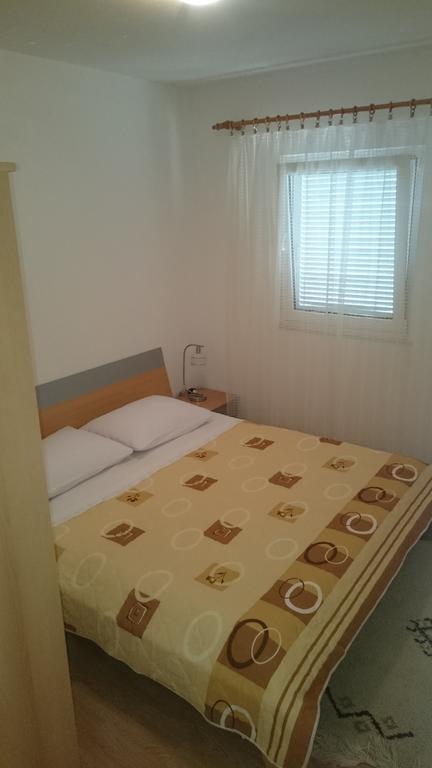 Apartment Kiko Rogoznica  Pokoj fotografie