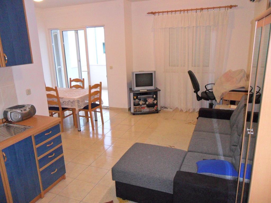 Apartment Kiko Rogoznica  Pokoj fotografie